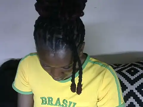 Pretty-emmie online show from January 2025 07:13:02 PM
