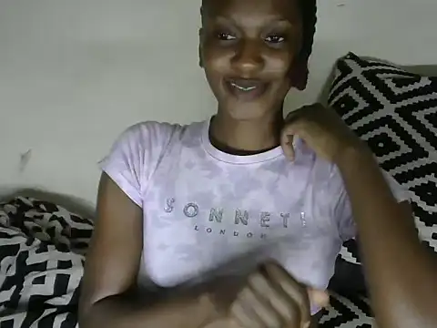 Pretty-emmie online show from January 2025 03:30:02 PM