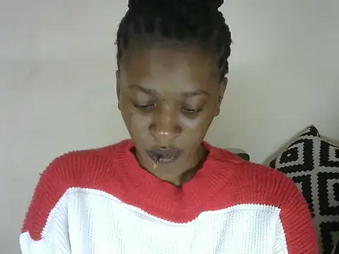 Pretty-emmie online show from March 2025 11:38:02 AM
