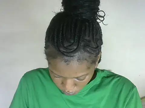 Pretty-emmie online show from October 2025 05:52:01 AM