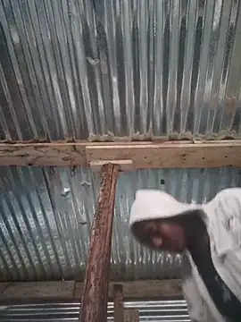 Snapshot of MkingPin chatting on October 2025 04:00:01 PM MkingPin online show from October 2025 04:00:01 PM