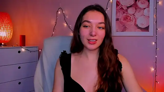 Snapshot of Meagn_Extasy chatting on January 2025 07:17:02 PM Meagn Extasy online show from January 2025 07:17:02 PM