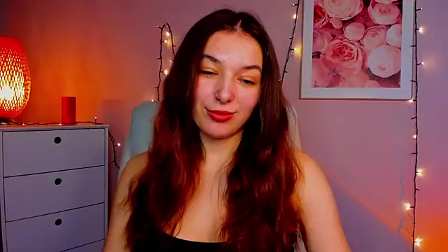 Snapshot of Meagn_Extasy chatting on February 2025 02:21:02 PM Meagn Extasy online show from February 2025 02:21:02 PM