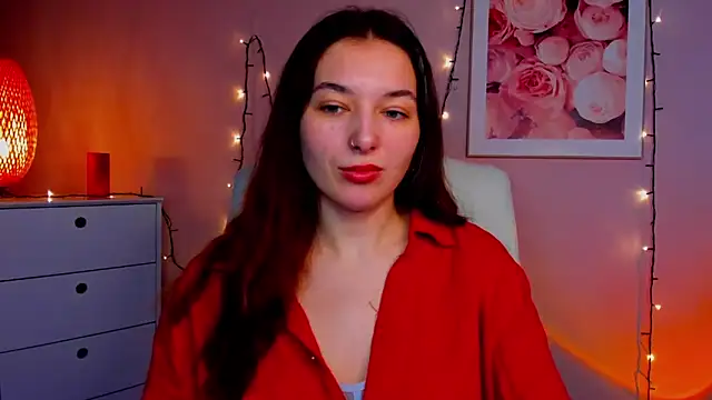 Snapshot of Meagn_Extasy chatting on February 2025 06:04:01 PM Meagn Extasy online show from February 2025 06:04:01 PM