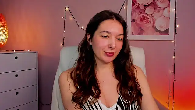 Snapshot of Meagn_Extasy chatting on March 2025 11:00:01 AM Meagn Extasy online show from March 2025 11:00:01 AM