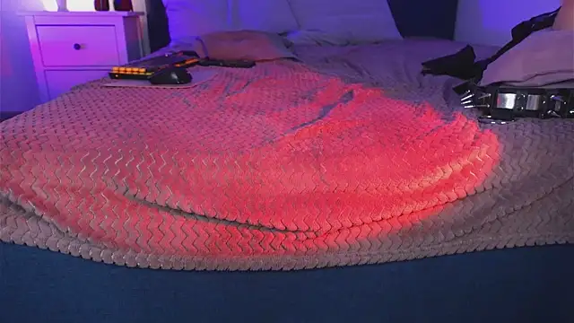 SindelDark online show from January 2025 04:57:01 PM