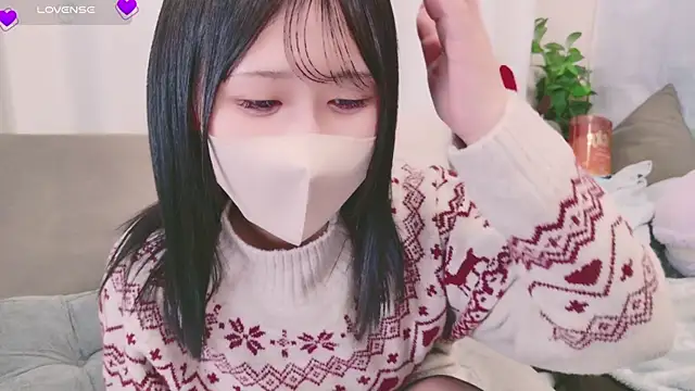 Snapshot of Conatsu chatting on December 2024 02:27:01 PM Conatsu online show from December 2024 02:27:01 PM