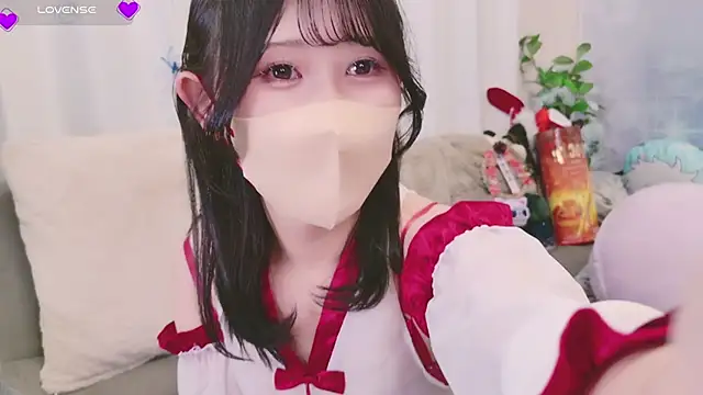 Snapshot of Conatsu chatting on January 2025 12:44:02 PM Conatsu online show from January 2025 12:44:02 PM