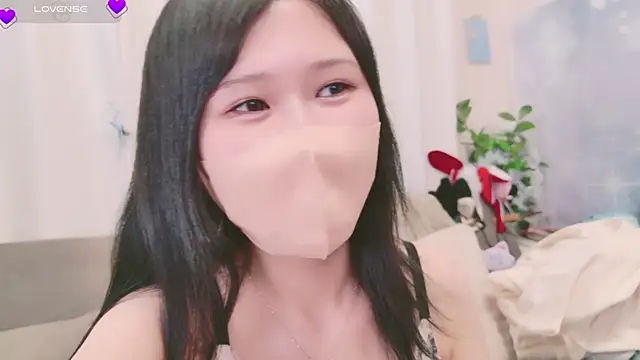 Snapshot of Conatsu chatting on January 2025 03:47:01 PM Conatsu online show from January 2025 03:47:01 PM