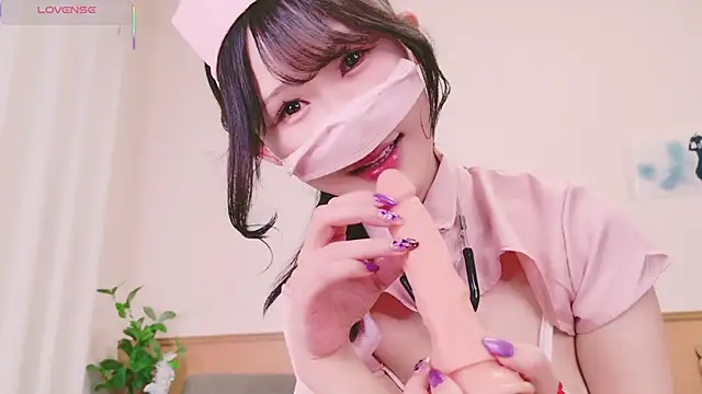 Snapshot of Conatsu chatting on February 2025 04:11:02 PM Conatsu online show from February 2025 04:11:02 PM