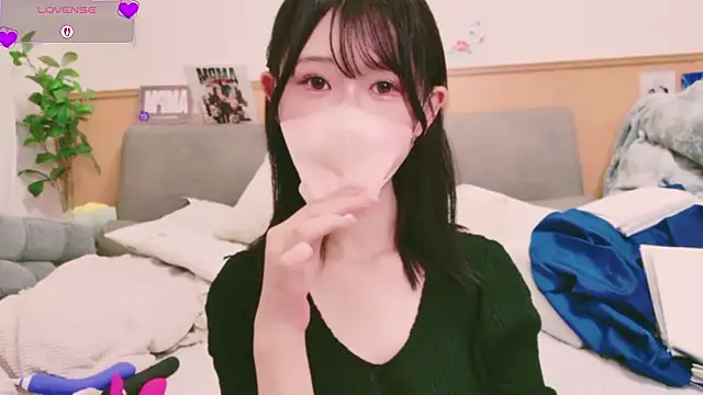 Snapshot of Conatsu chatting on September 2025 03:17:02 AM Conatsu online show from September 2025 03:17:02 AM