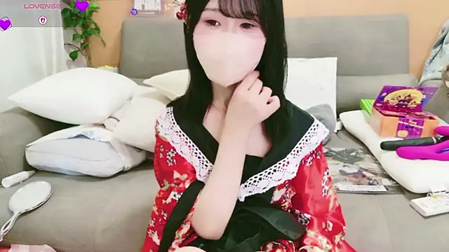 Snapshot of Conatsu chatting on October 2025 05:10:02 AM Conatsu online show from October 2025 05:10:02 AM