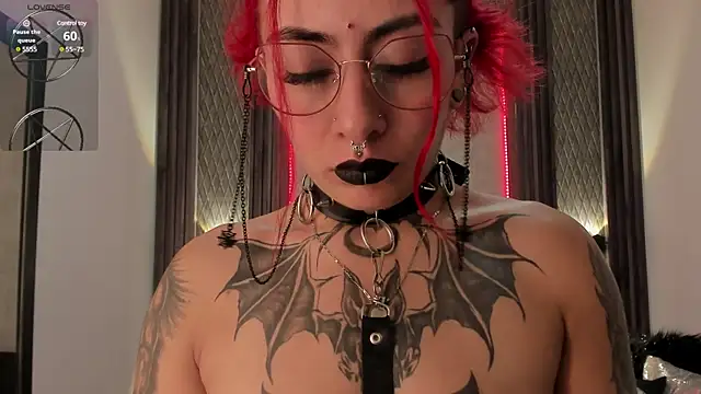 selene red  online show from January 2025 04:47:01 PM