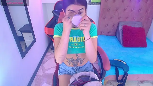 Snapshot of Bonnye_star chatting on September 2025 08:41:01 PM Bonnye star online show from September 2025 08:41:01 PM