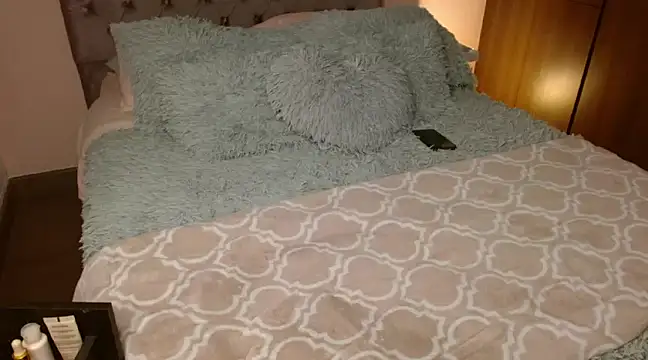 Roussmariehenao online show from January 2025 05:48:01 AM