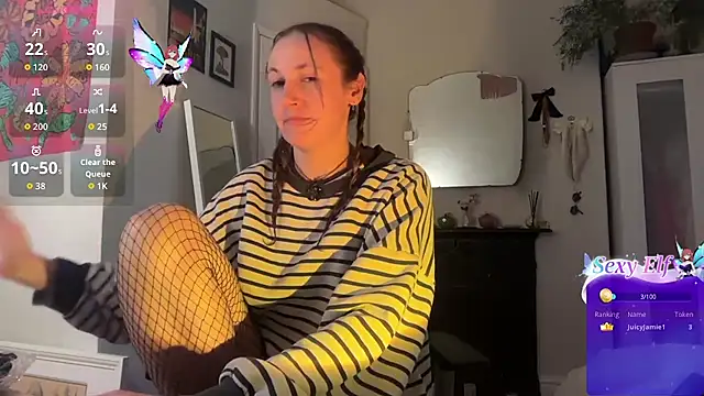 Littlelolo60 online show from February 2026 05:31:01 PM