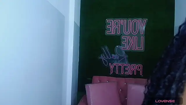 brenda a  online show from September 2025 01:00:01 PM