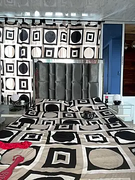 Lya-Kasandra online show from March 2025 08:27:01 PM