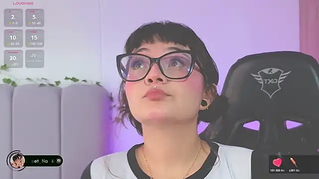 Snapshot of Sweet_Namii chatting on July 2026 08:51:02 PM Sweet Namii online show from July 2026 08:51:02 PM