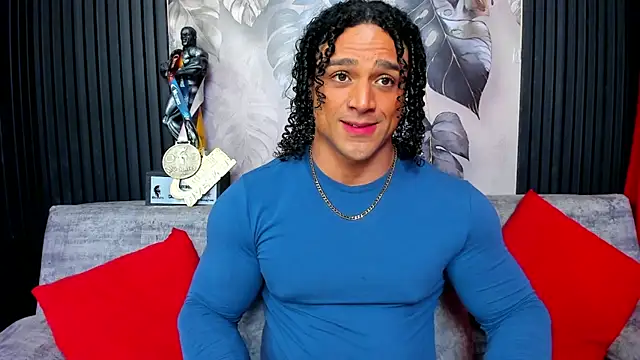 MikeEstevess online show from October 2025 06:22:02 AM