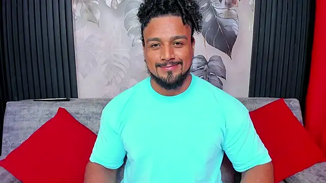 MikeEstevess online show from May 2026 04:44:02 PM