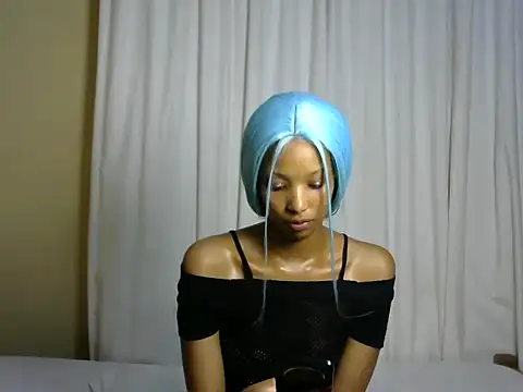 StarBarbiee online show from October 2025 12:44:02 PM