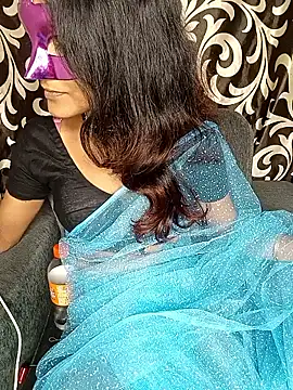 REVA DARLING online show from October 2025 04:45:02 AM