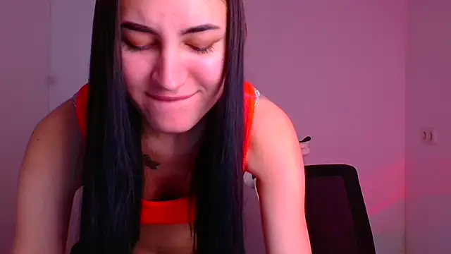 Jennifer Blum online show from December 2024 06:36:01 AM