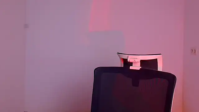 Jennifer Blum online show from January 2025 06:06:01 AM