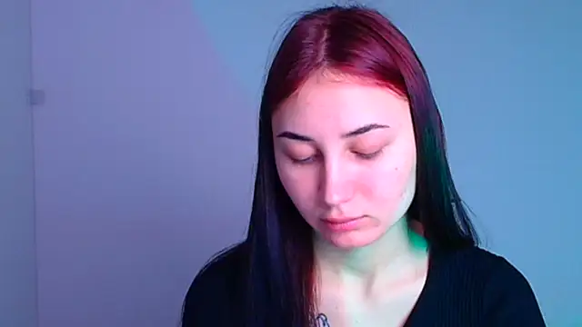 Jennifer Blum online show from February 2025 05:52:02 AM