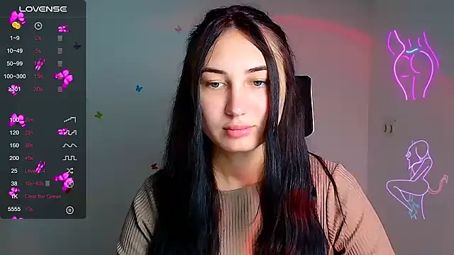 Jennifer Blum online show from September 2025 04:47:01 AM