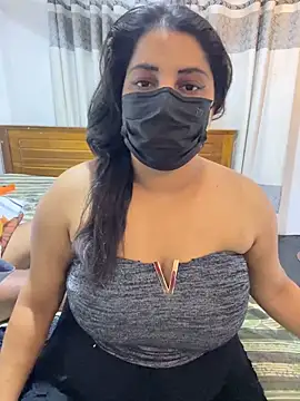 NOORA-GIRL online show from April 2026 03:26:02 AM