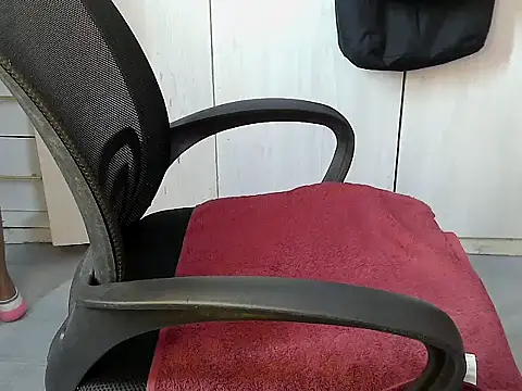 Destiny Desire online show from September 2025 11:00:01 AM