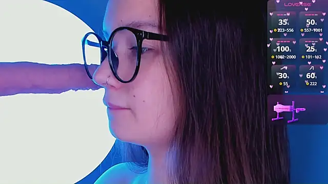 bitchpeace  online show from April 2026 03:02:02 PM