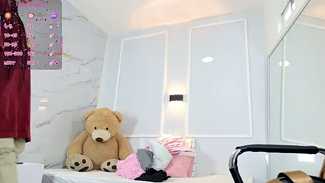 zorravioletta1 online show from March 2026 12:05:01 PM