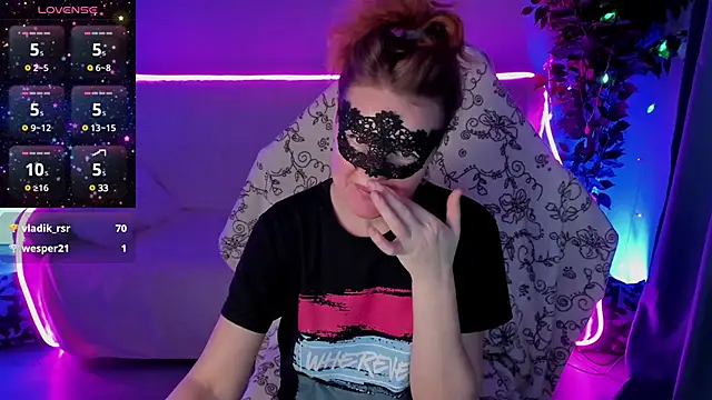 Sexy-Housewife online show from December 2024 12:08:01 AM