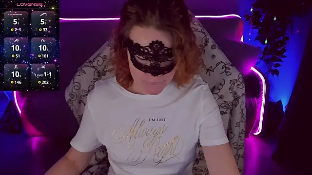 Sexy-Housewife online show from January 2025 01:58:01 PM