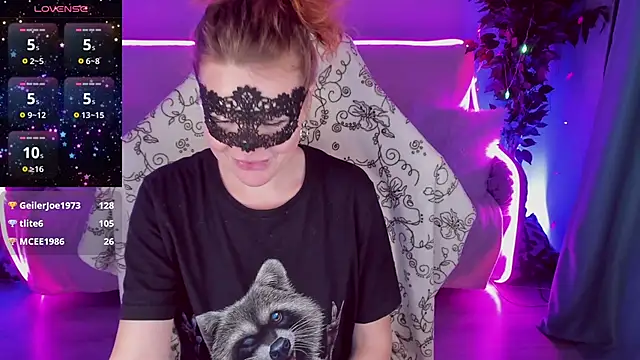 Sexy-Housewife online show from January 2025 01:54:01 AM