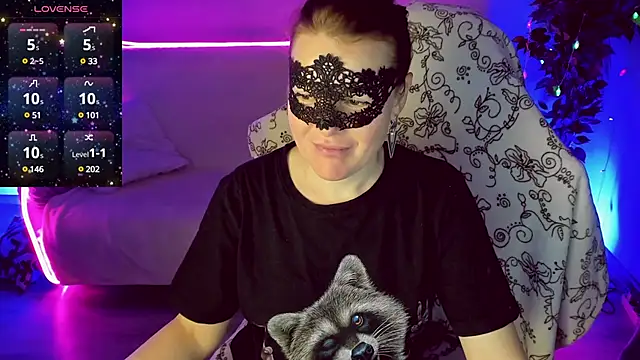 Sexy-Housewife online show from February 2025 05:14:01 AM