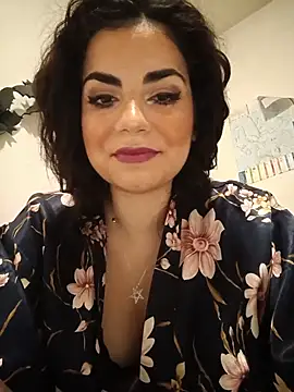 Saturnia Yvonne online show from December 2024 11:35:01 PM