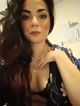 Saturnia Yvonne online show from December 2024 05:33:02 PM