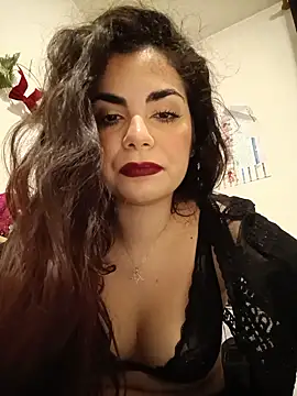 Saturnia Yvonne online show from January 2025 11:38:01 PM