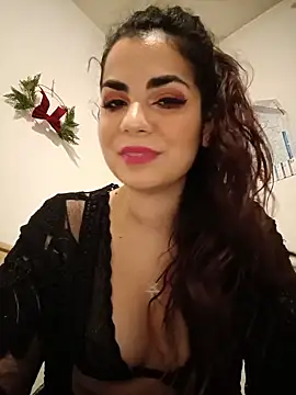 Saturnia Yvonne online show from January 2025 11:24:02 PM