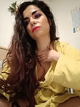 Saturnia Yvonne online show from January 2025 05:59:02 PM