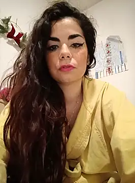 Saturnia Yvonne online show from January 2025 11:50:01 PM