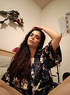 Saturnia Yvonne online show from February 2025 12:41:01 AM