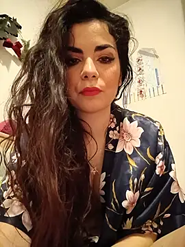 Saturnia Yvonne online show from February 2025 06:34:02 PM