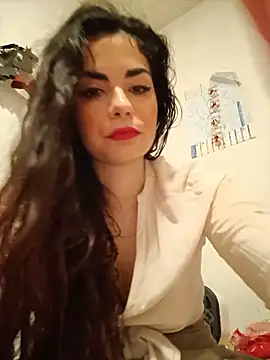 Saturnia Yvonne online show from March 2025 12:39:02 AM