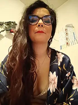 Saturnia Yvonne online show from March 2025 06:23:02 PM