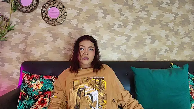 cherry chel online show from December 2024 08:15:01 PM